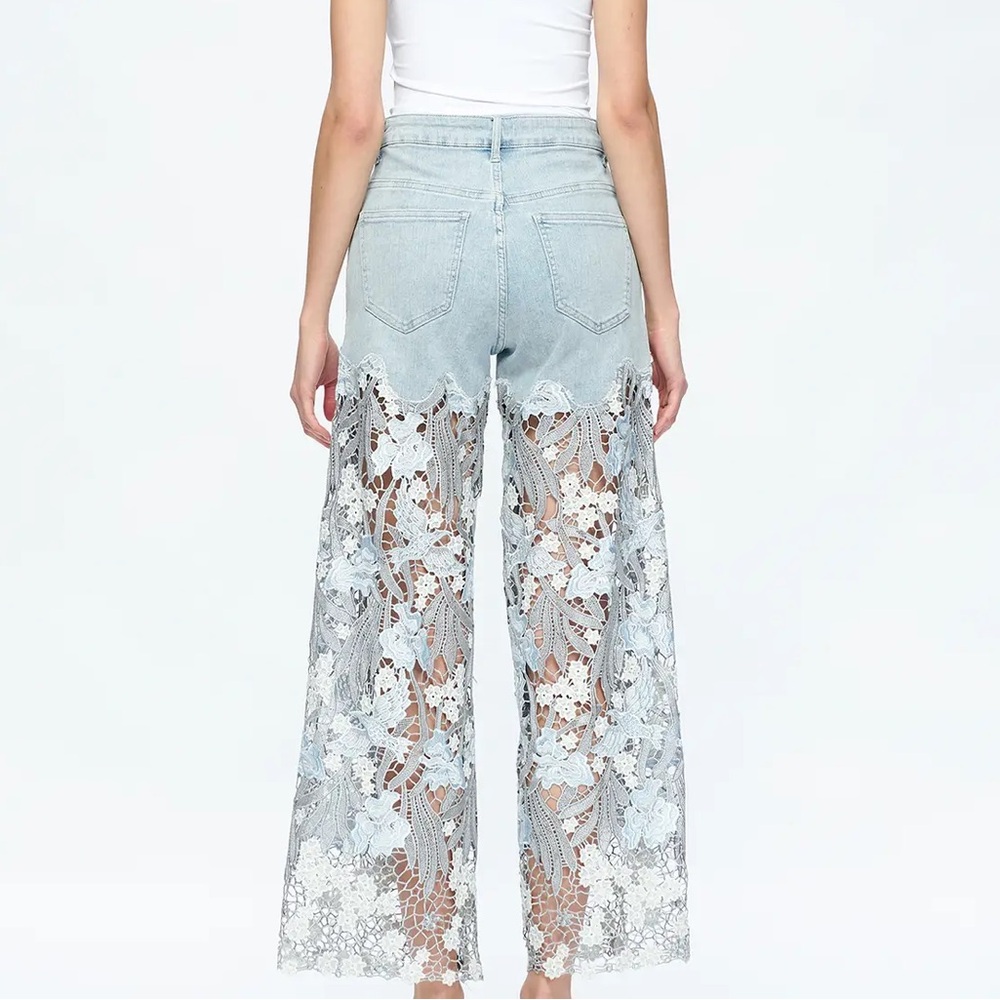 Women's Lace Overlay Jeans - Picture 4 of 5